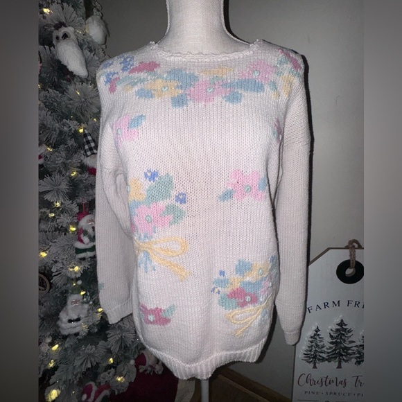 Vintage Max & Diane Floral Pastel Sweater with shoulder pads. Size S. - Picture 1 of 14